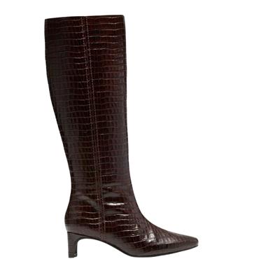 CLARKS WOMENS LEATHER ZIP HIGH LEG BOOT - BROWN